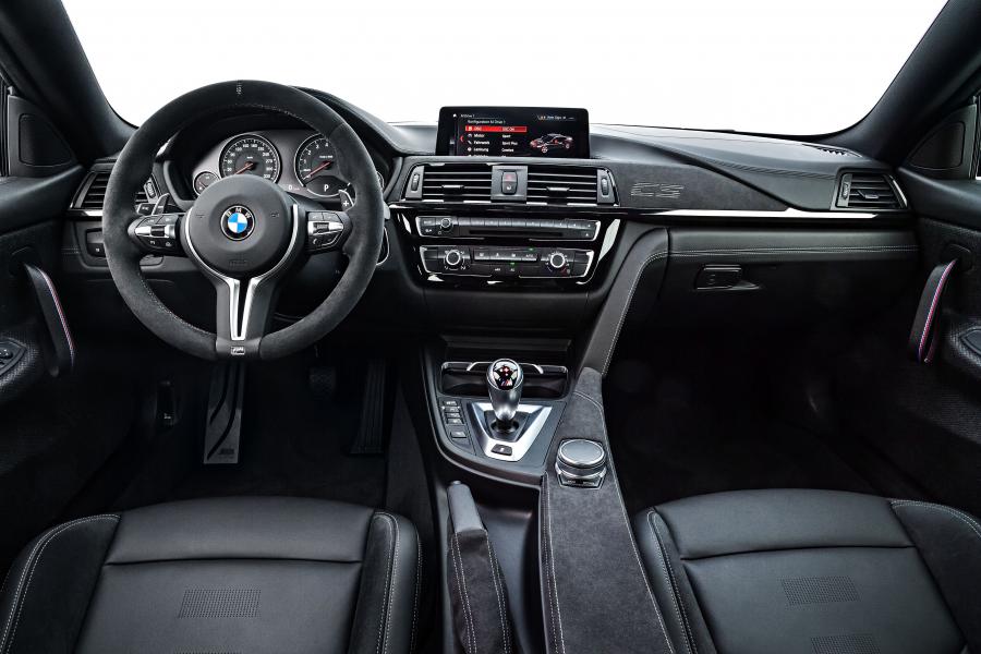 Панель приборов BMW M4 CS (F82) 2017 года  (WW) (фото 54 из 57)